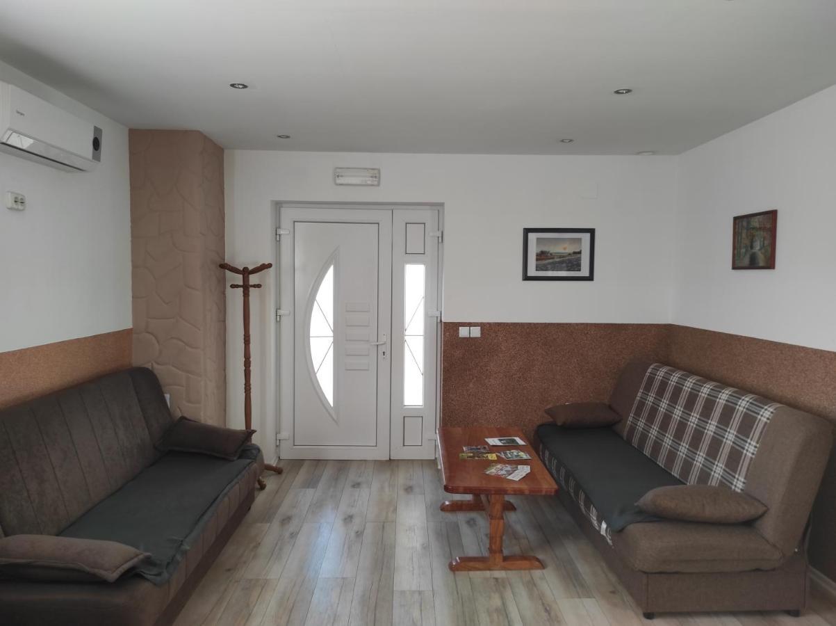 Apartman Jakov 라코비카 외부 사진